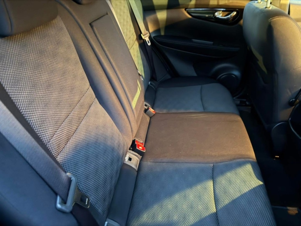 Used Nissan Qashqai 2015 for sale - 76436453: Photo 17