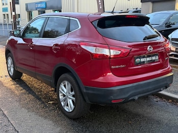 Used Nissan Qashqai 2015 for sale - 76436453: Photo