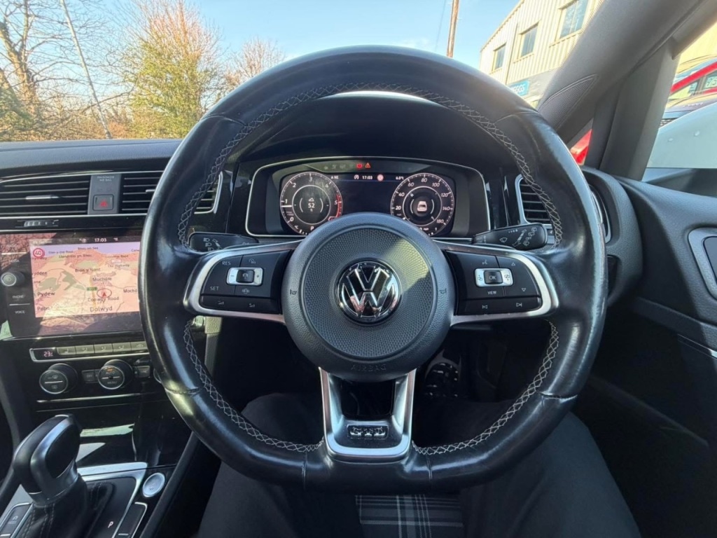 Used Volkswagen Golf 2019 for sale - 78061769: Photo 10