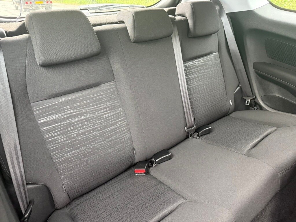 Used Peugeot 208 2013 for sale - 76132047: Photo 17