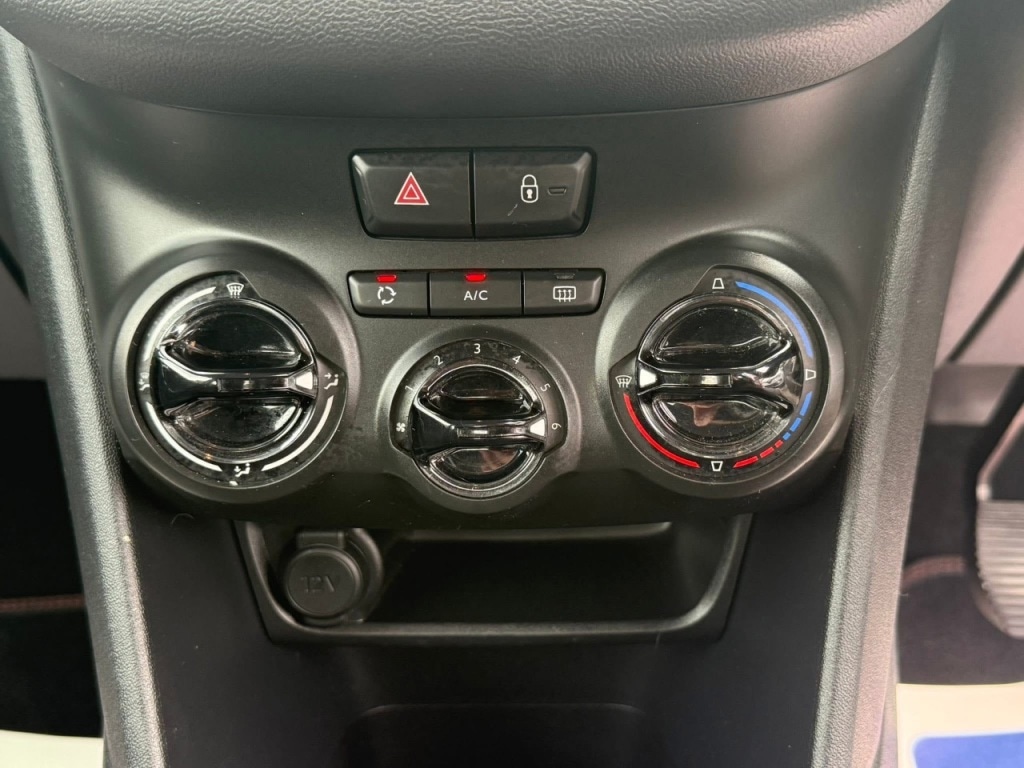 Used Peugeot 208 2013 for sale - 76132047: Photo 22