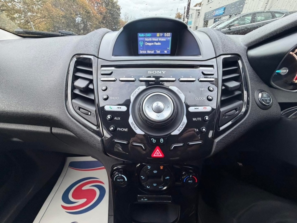 Used Ford Fiesta 2014 for sale - 76490475: Photo 24