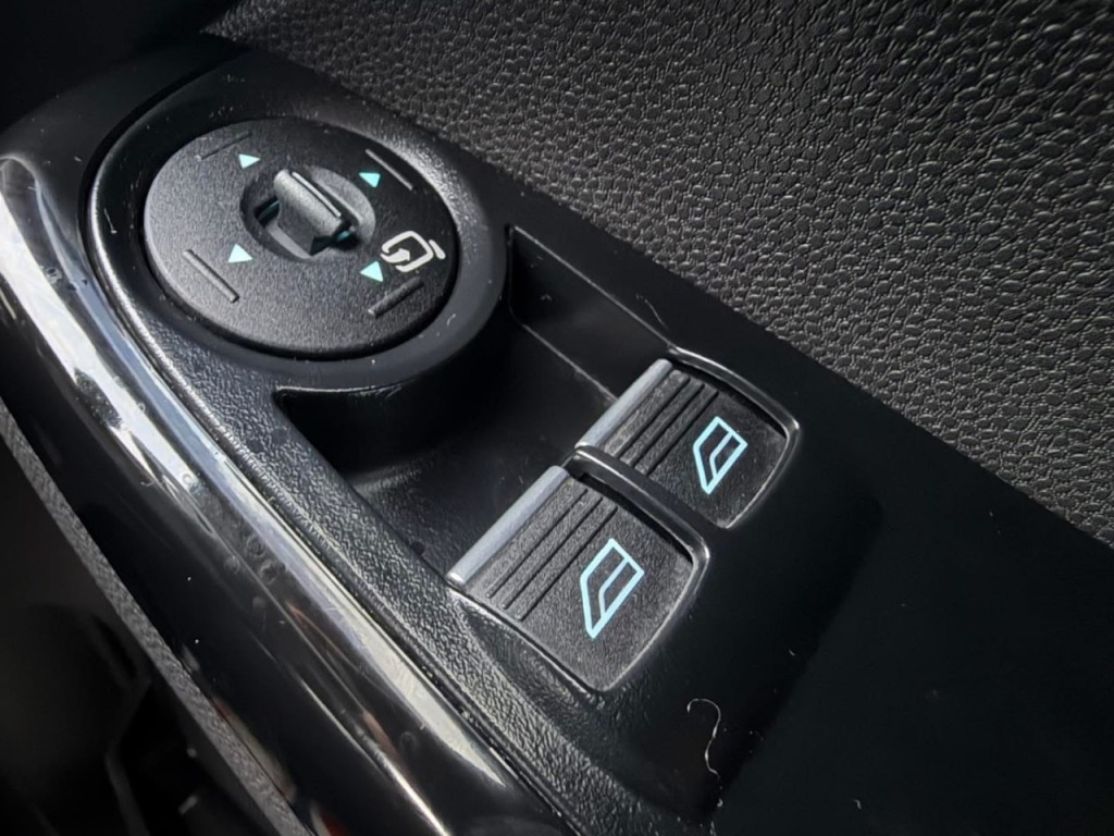 Used Ford Fiesta 2014 for sale - 76490475: Photo 28