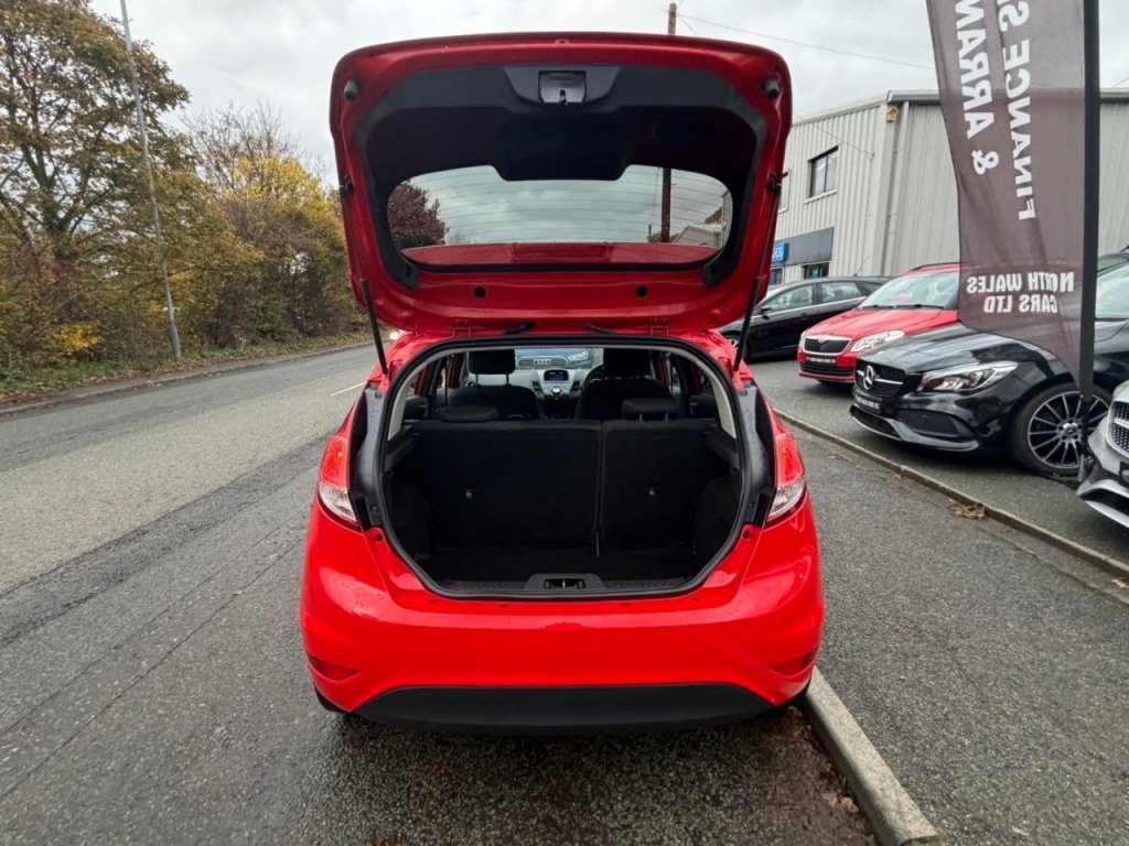 Used Ford Fiesta 2014 for sale - 76490475: Photo 9