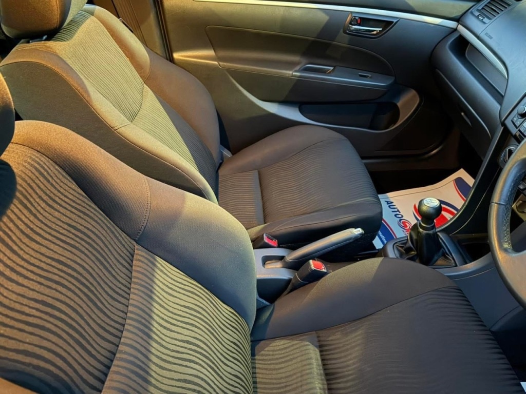 Used Suzuki Swift 2012 for sale - 77306917: Photo 11