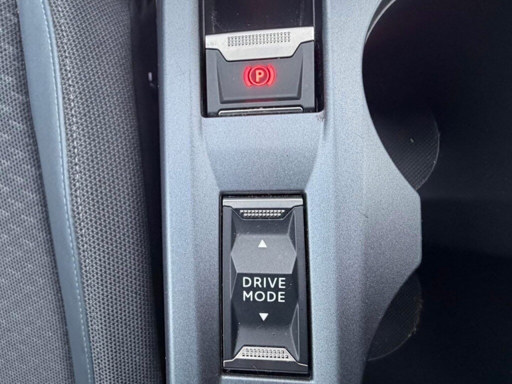 Used Peugeot 2008 2020 for sale - 77394086: Photo 30