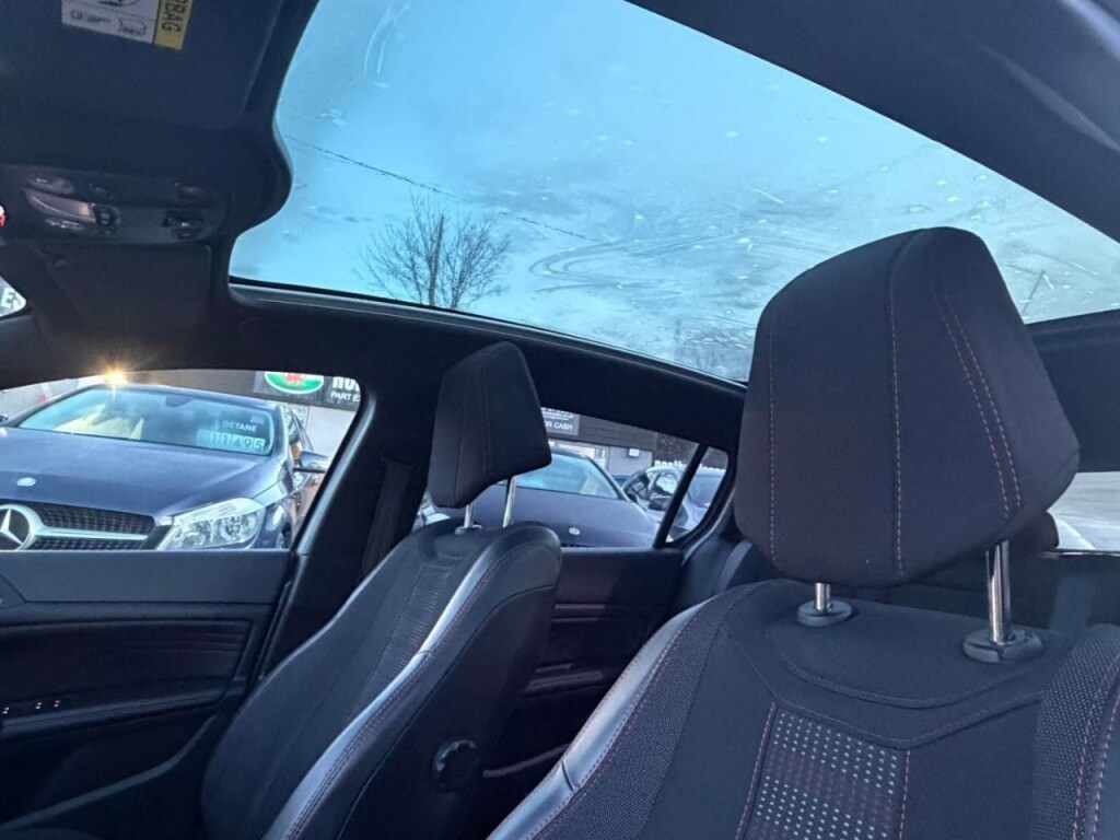 Used Peugeot 308 2017 for sale - 77306900: Photo 18