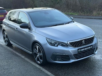 Used Peugeot 308 2017 for sale - 77306900: Photo