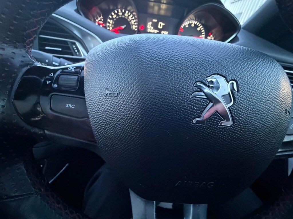 Used Peugeot 308 2017 for sale - 77306900: Photo 20