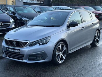 Used Peugeot 308 2017 for sale - 77306900: Photo