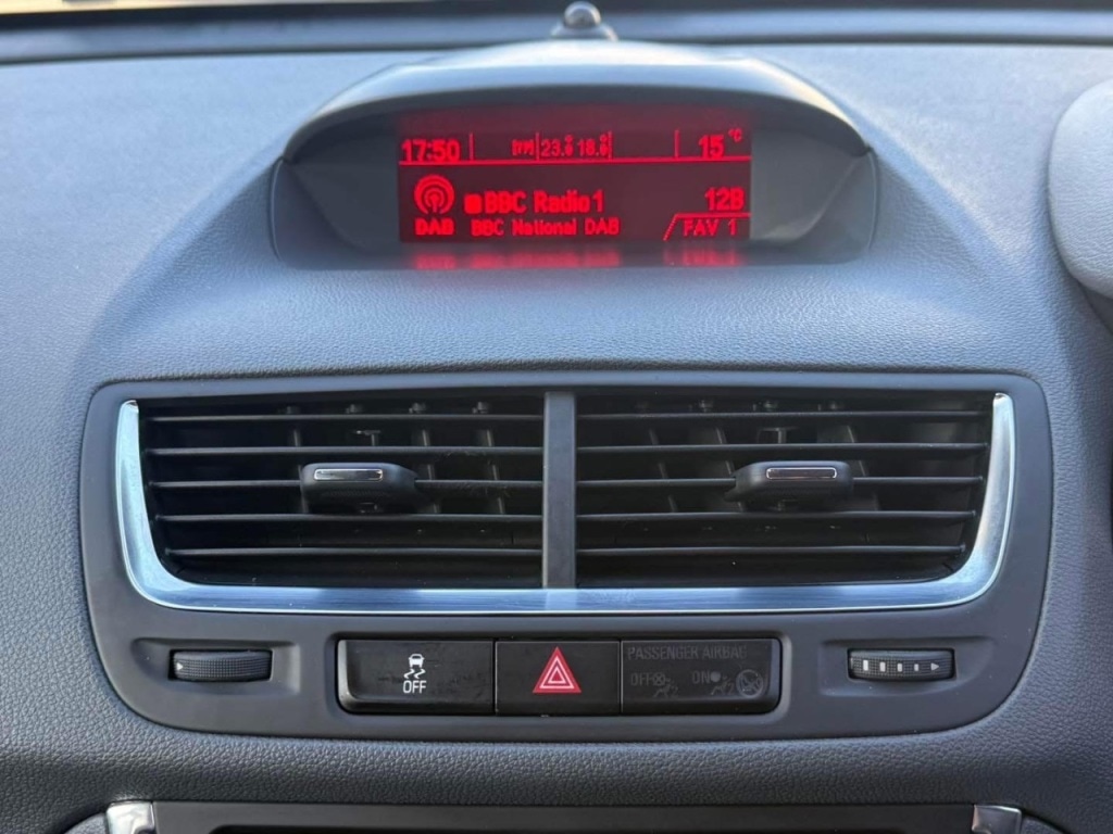 Used Vauxhall Mokka 2015 for sale - 77306899: Photo 20