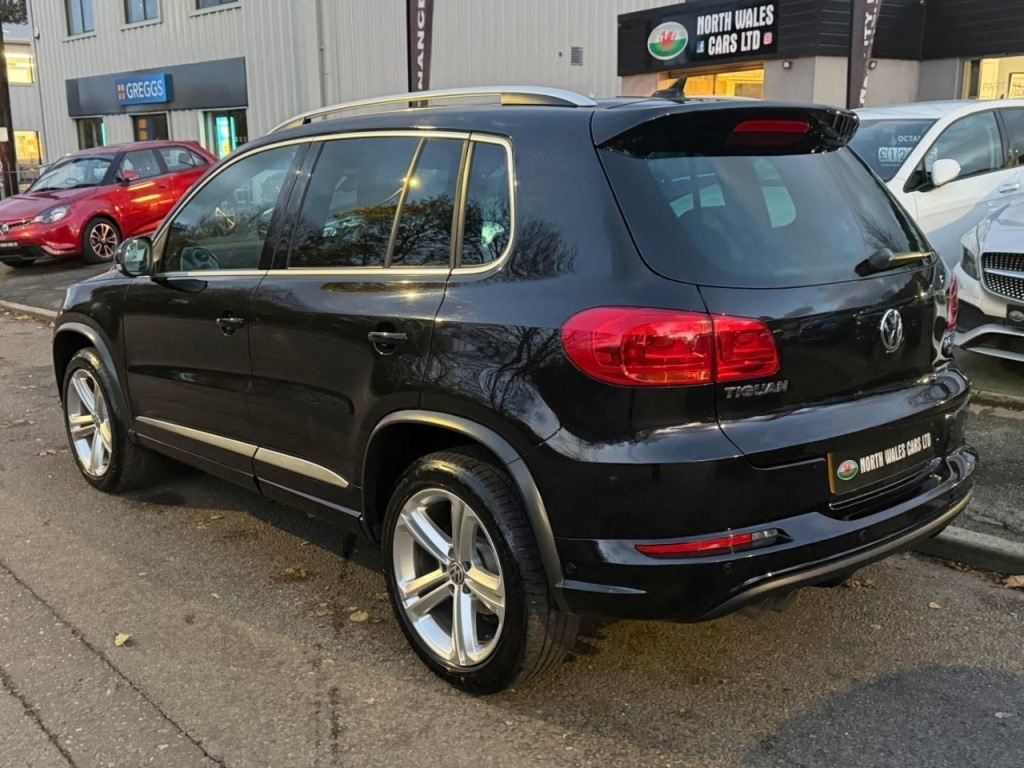 Used Volkswagen Tiguan 2015 for sale - 76637548: Photo 2