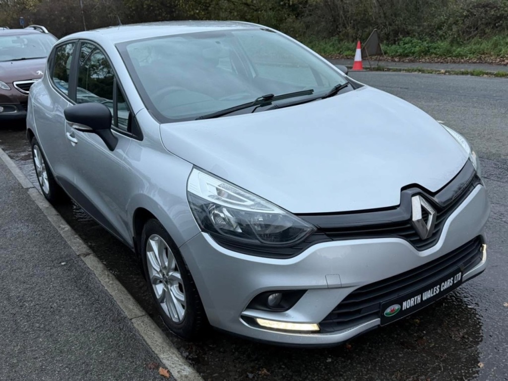 Used Renault Clio 2023 for sale - 76594639: Photo 1