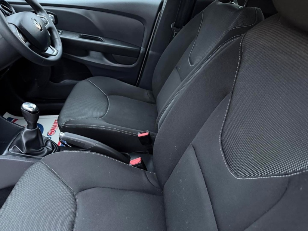 Used Renault Clio 2023 for sale - 76594639: Photo 17