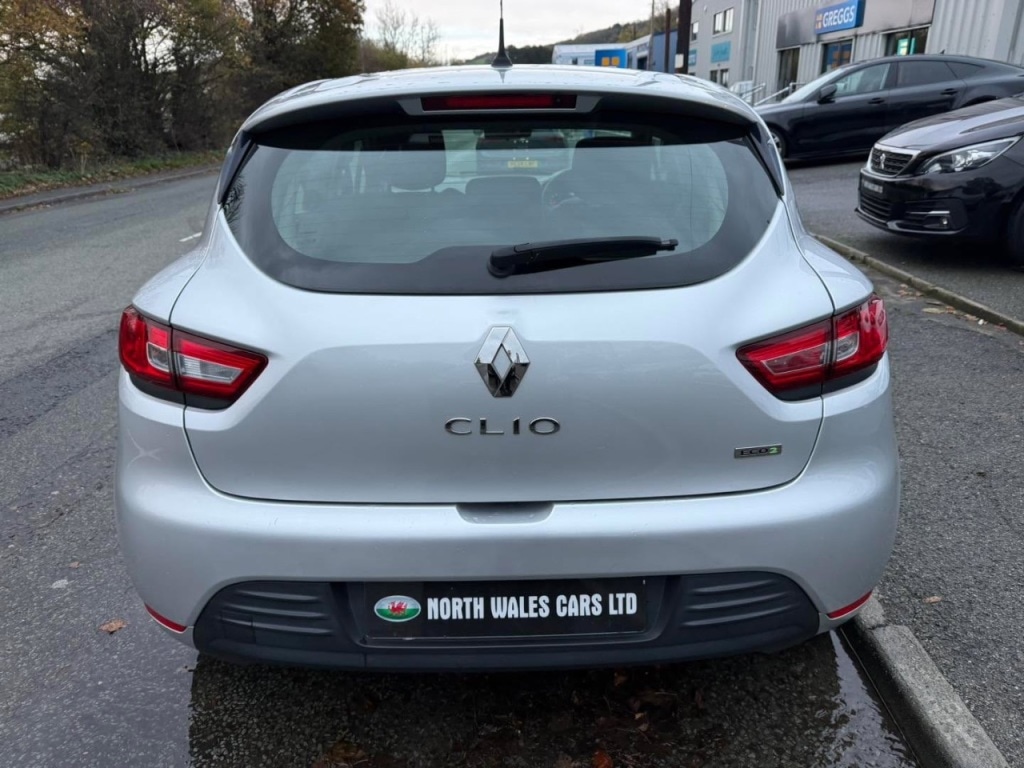 Used Renault Clio 2023 for sale - 76594639: Photo 9