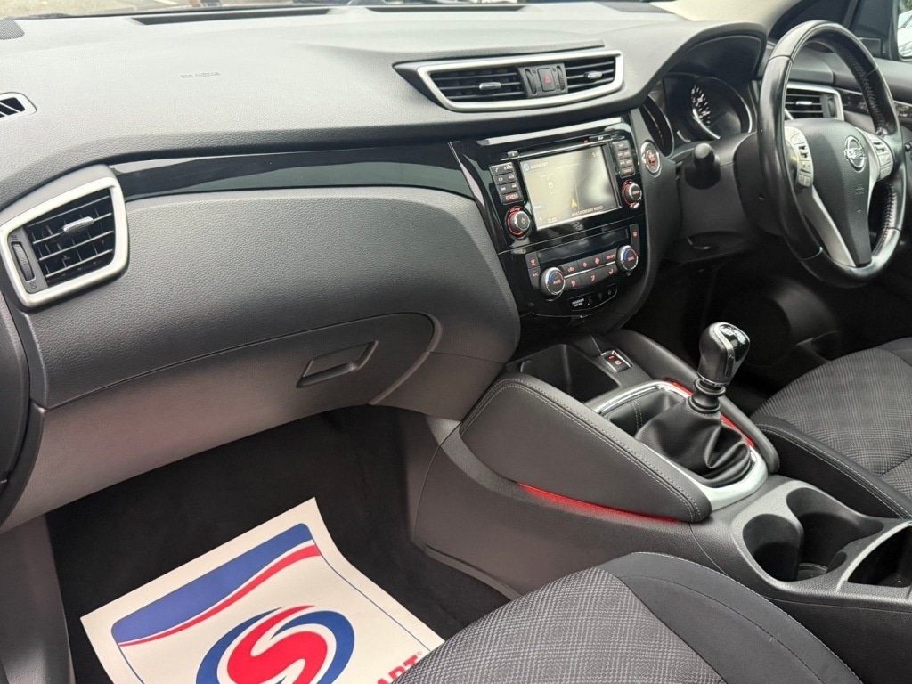Used Nissan Qashqai 2014 for sale - 76170570: Photo 14
