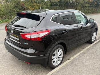 Used Nissan Qashqai 2014 for sale - 76170570: Photo 4
