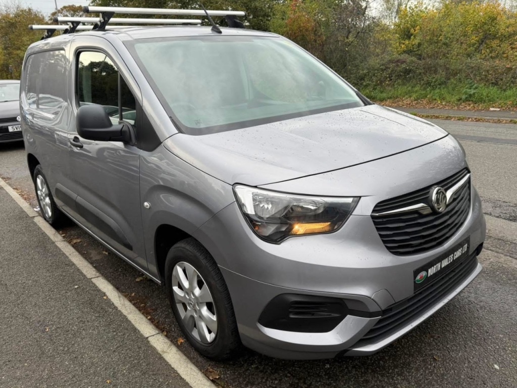 Used Vauxhall Combo 2019 for sale - 76422179: Photo 1