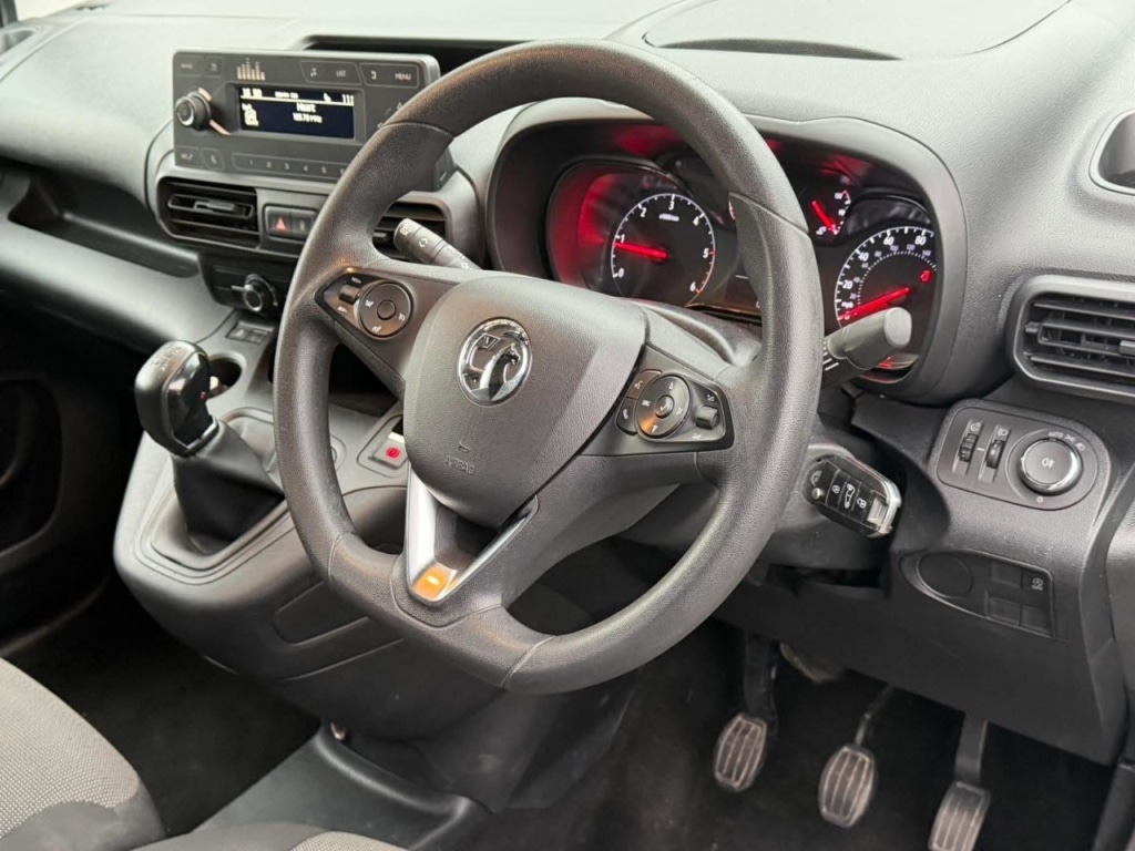 Used Vauxhall Combo 2019 for sale - 76422179: Photo 11