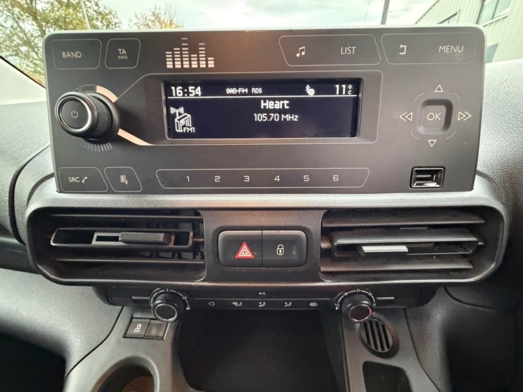 Used Vauxhall Combo 2019 for sale - 76422179: Photo 23