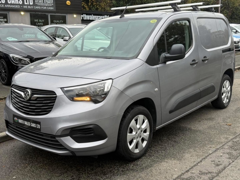 Used Vauxhall Combo 2019 for sale - 76422179: Photo 3