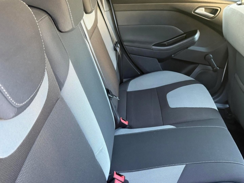 Used Ford Focus 2014 for sale - 76132002: Photo 18