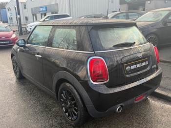 Used MINI Hatch 2018 for sale - 77306895: Photo