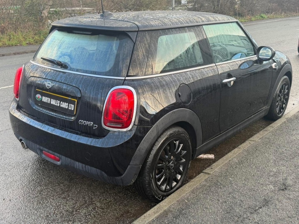 Used MINI Hatch 2018 for sale - 77306895: Photo 4