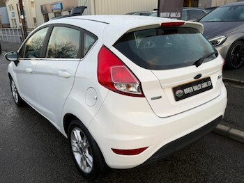 Used Ford Fiesta 2015 for sale - 77306904: Photo