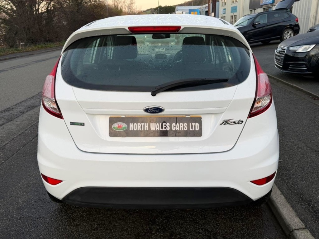 Used Ford Fiesta 2015 for sale - 77306904: Photo 8