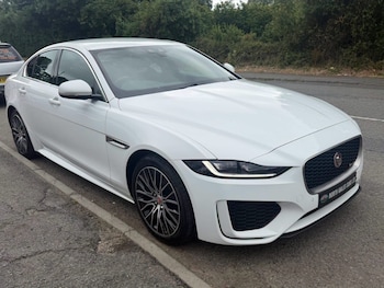 Used Jaguar XE 2019 for sale - 79119869: Photo