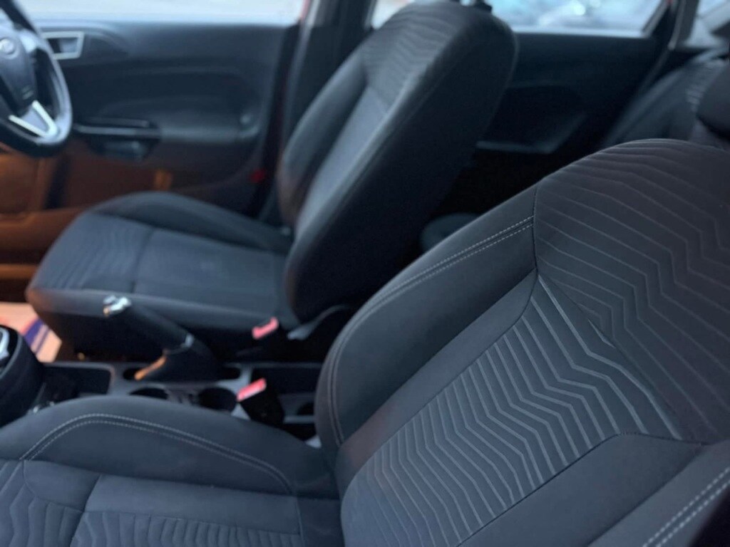 Used Ford Fiesta 2013 for sale - 76132037: Photo 15