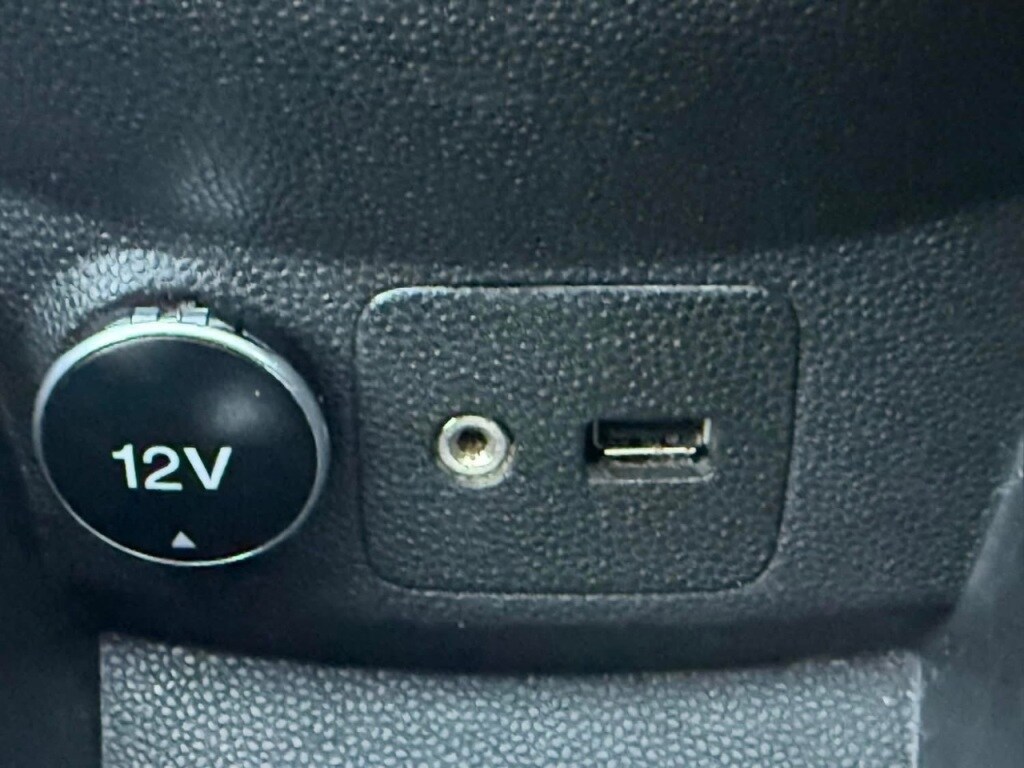 Used Ford Fiesta 2013 for sale - 76132037: Photo 26