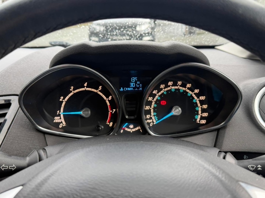 Used Ford Fiesta 2014 for sale - 77398442: Photo 25