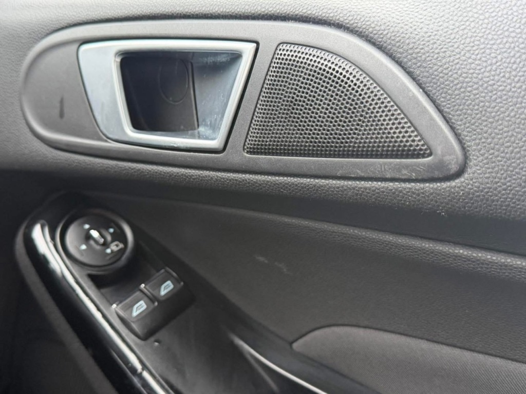 Used Ford Fiesta 2014 for sale - 77398442: Photo 33