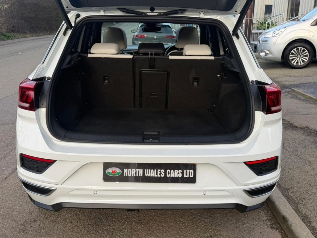 Used Volkswagen T-Roc 2025 for sale - 77743105: Photo 12