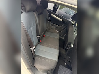 Used Volkswagen Passat 2012 for sale - 79475780: Photo