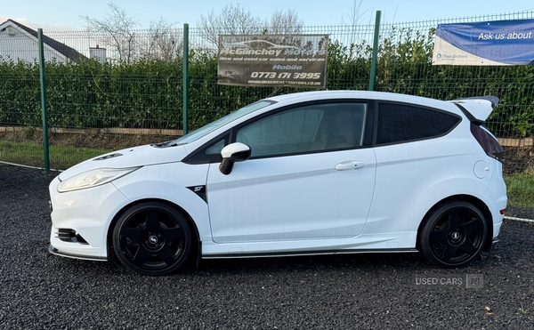 Used Ford Fiesta 2013 for sale - 77372221: Photo 4