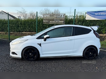 Used Ford Fiesta 2013 for sale - 77372221: Photo