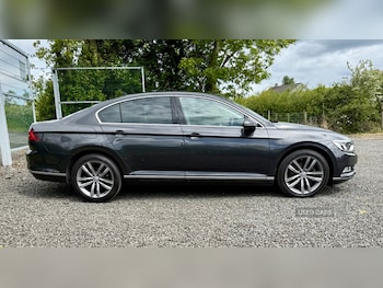 Used Volkswagen Passat 2019 for sale - 78613204: Photo