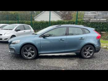 Used Volvo V40 2013 for sale - 74922082: Photo