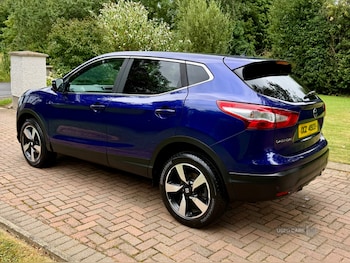Used Nissan Qashqai 2015 for sale - 79350026: Photo