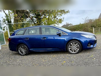 Used Toyota Avensis 2017 for sale - 76378274: Photo