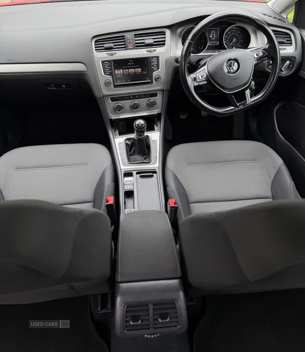 Used Volkswagen Golf 2015 for sale - 76522889: Photo 9