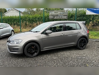 Used Volkswagen Golf 2014 for sale - 76032796: Photo