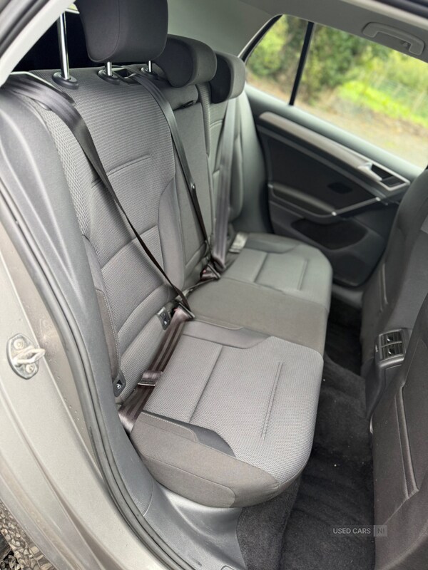 Used Volkswagen Golf 2014 for sale - 76032796: Photo 9