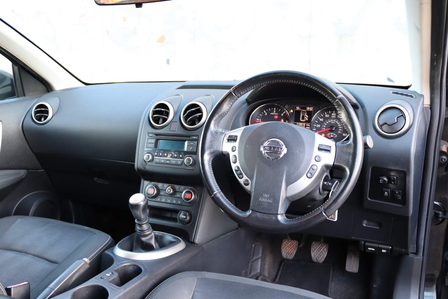 Used Nissan Qashqai for sale - 77722765: Photo 2