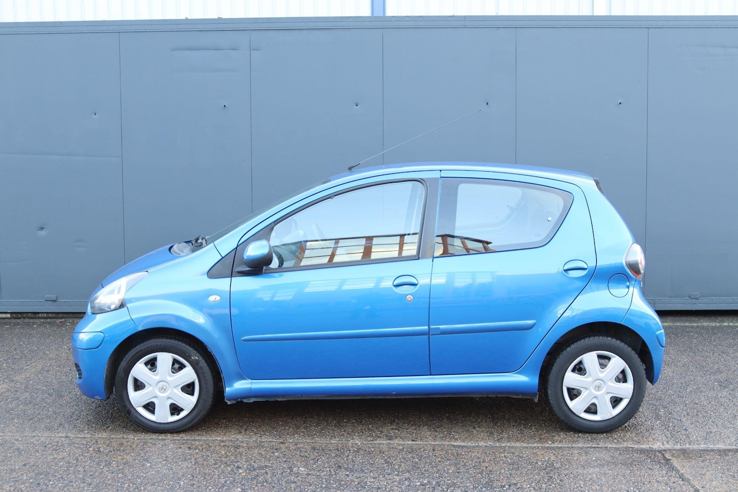 Used Toyota AYGO for sale - 77723431: Photo 16