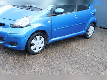 Used Toyota AYGO 2009 for sale - 77723431: Photo