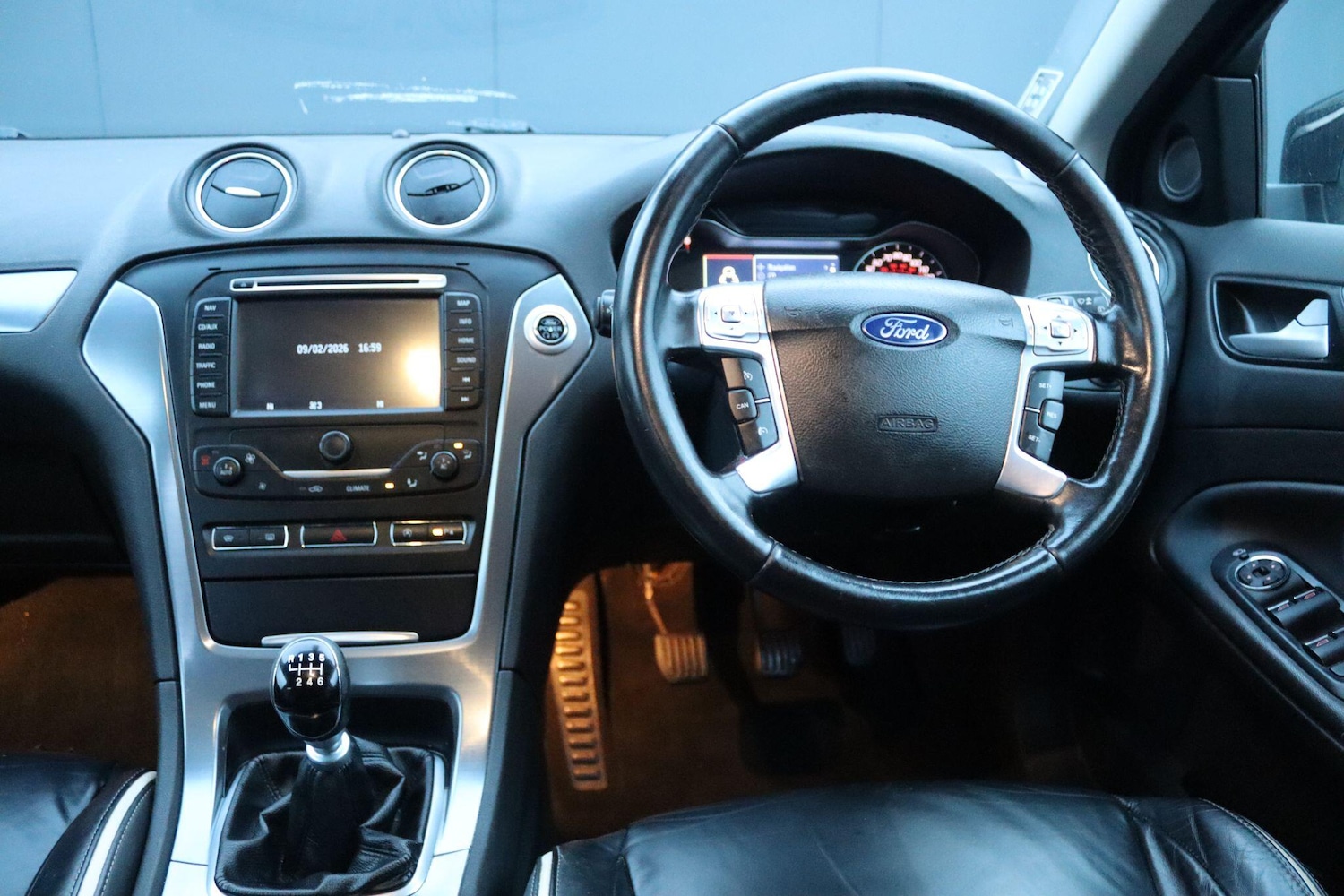 Used Ford Mondeo 2014 for sale - 77725431: Photo 22